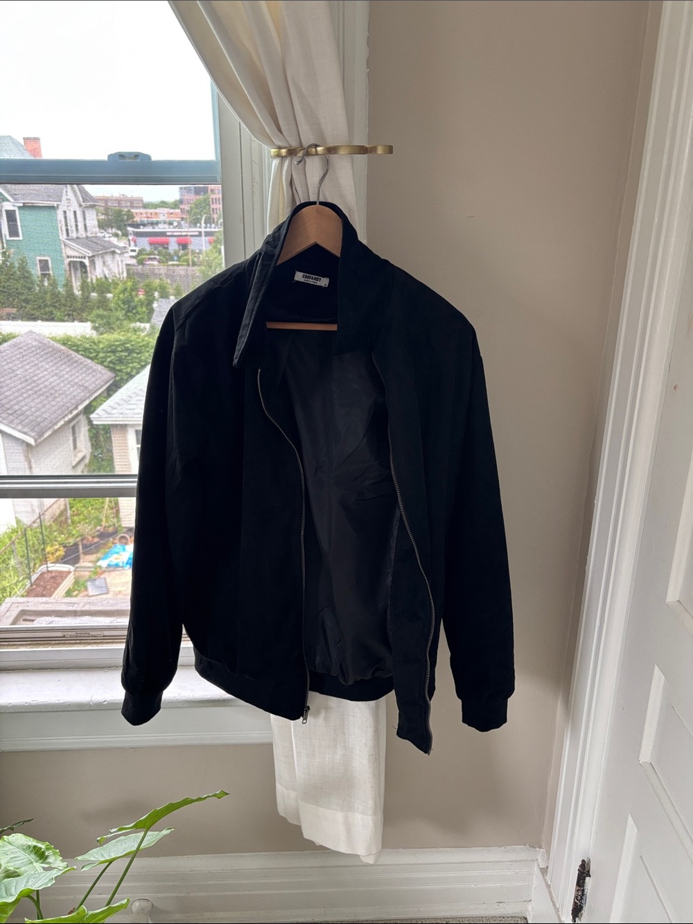 Coofandy Men's Black Bomber Jacket, Medium